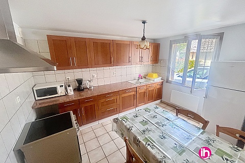 Location pour salarié en déplacement de meublé : Saint-Brisson-Sur-Loire - La Cathédrale - 3 Chambres