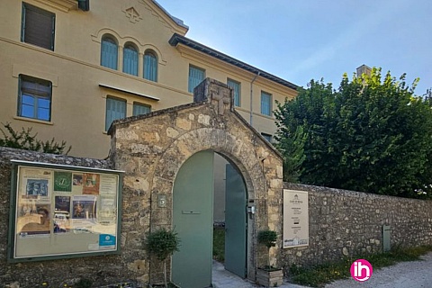 Location pour salarié en déplacement de meublé : CRUAS/TRI : chambre 1pers, clim, parking - VIVIERS