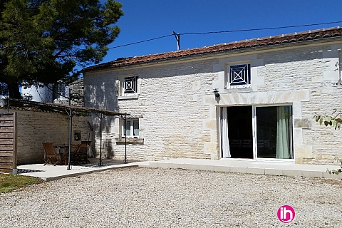 Location de meublé : COGNAC : maison 5 personnes - 3 chambres, Julienne