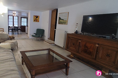 Location de meublé : POISSY Appartement en rez de jardin 1 chambre