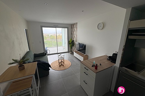 Location de meublé : Marseille 8ème : Appartement 1 chambre