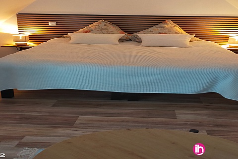 Location pour salarié en déplacement de meublé : CHINON : maison 1 personne - 1 chambre, Huismes